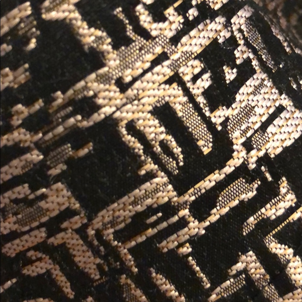 Meet your Posher, Durdona